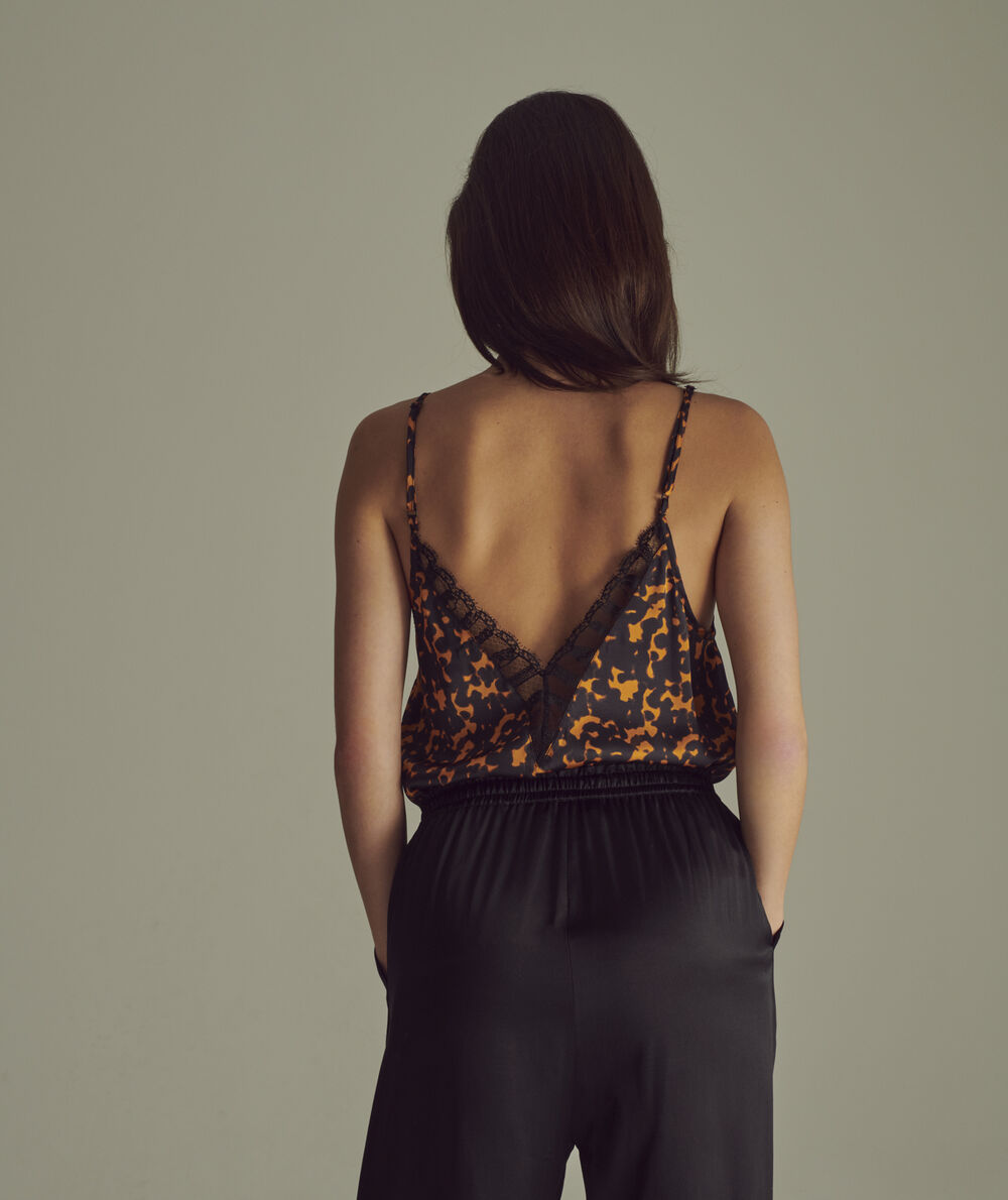 MALOT TOP;${refinementColor}