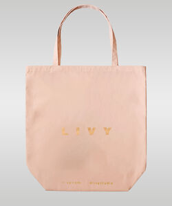 BIG LIVY TOTE BAG;${refinementColor}