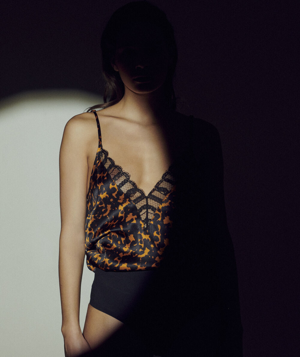 MALOT TOP;${refinementColor}