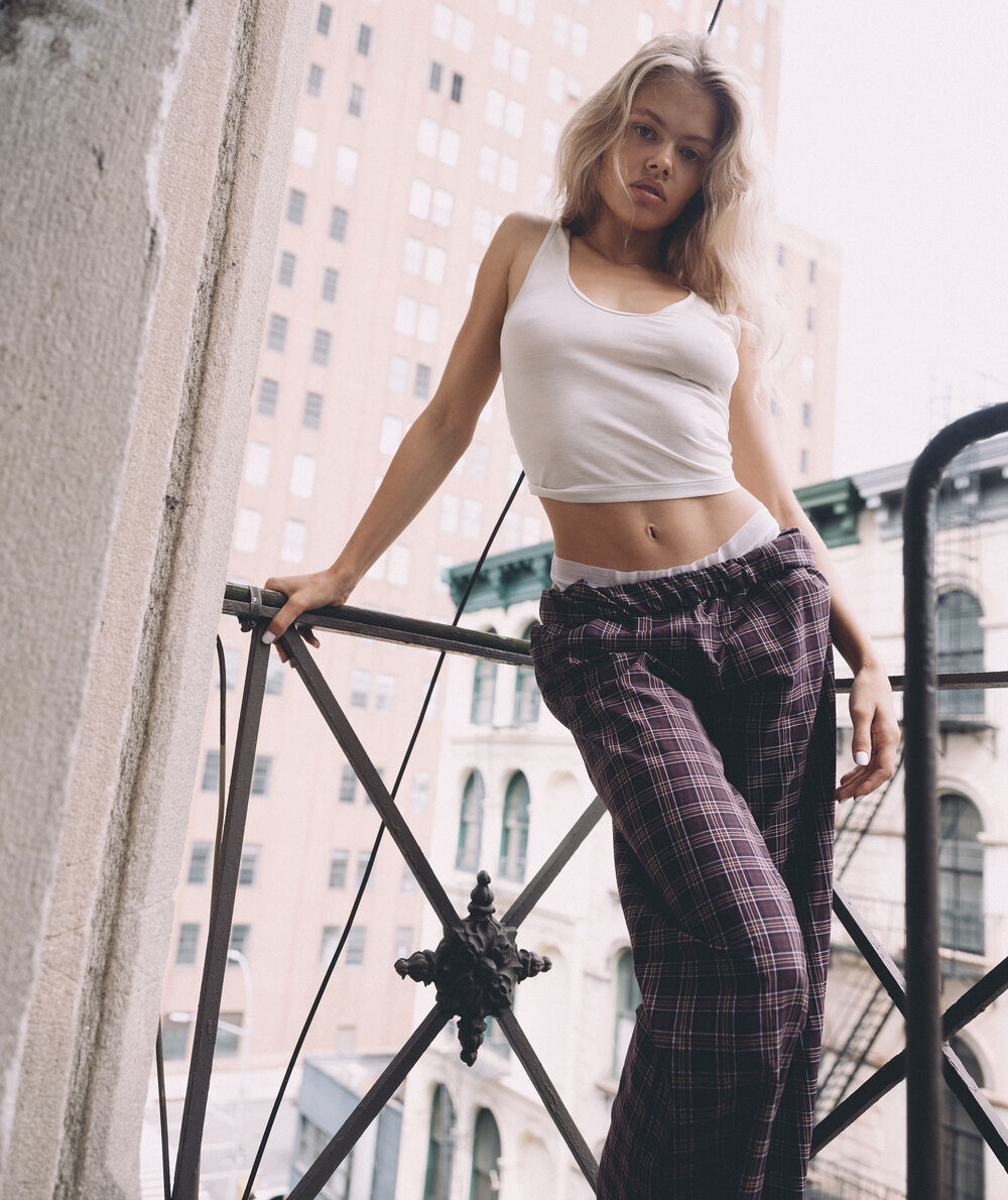 FINLEY TOP;${refinementColor}