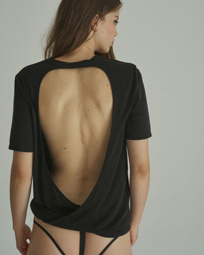 LOG OUT T-SHIRT;${refinementColor}