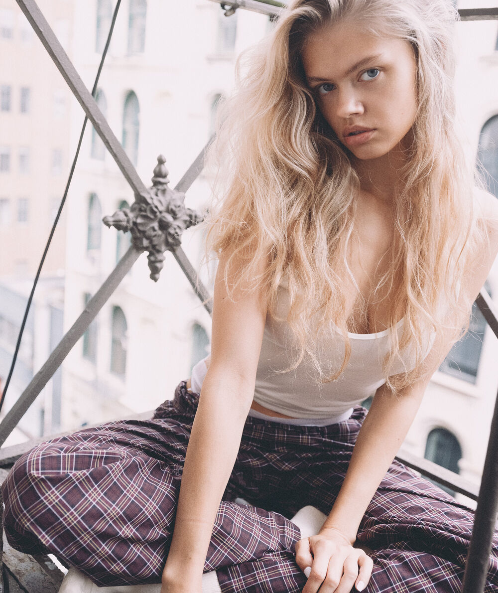FINLEY TOP;${refinementColor}