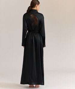 DALLAS KIMONO;${refinementColor}