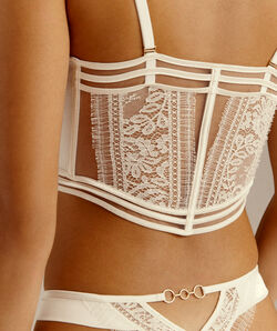 BATIGNOLLES BUSTIER;${refinementColor}