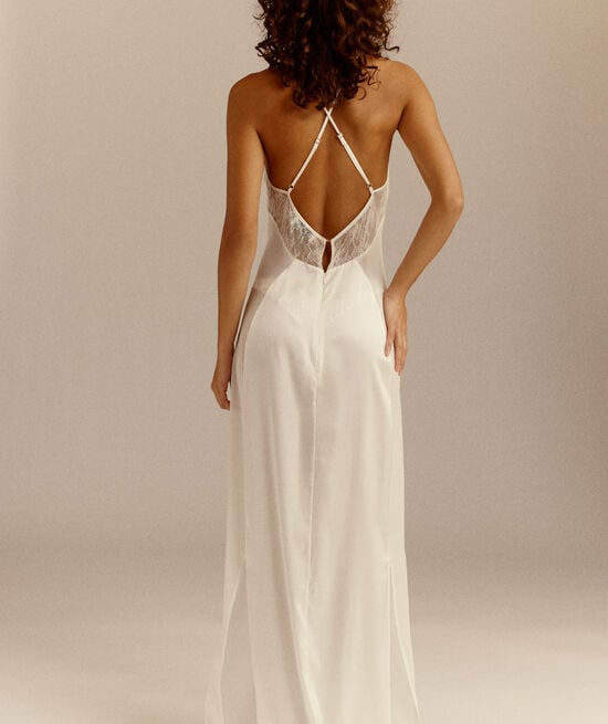 AMY DRESS;${refinementColor}